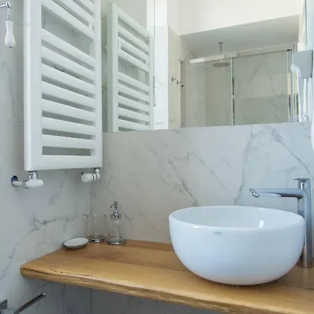 Terrazza Giuliana Rooftop Πανσιόν 4*