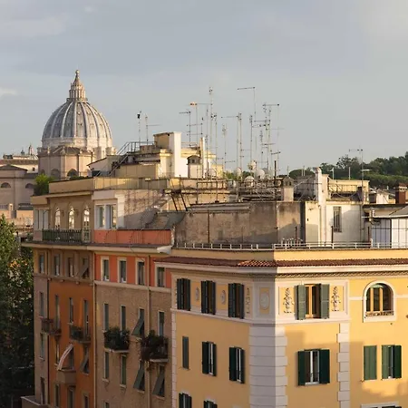 Konukevi Terrazza Giuliana Rooftop *