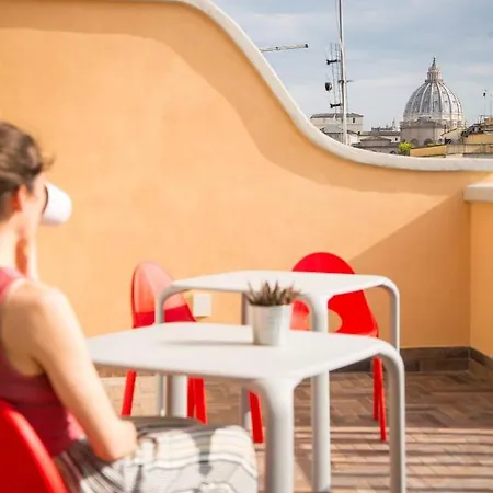 Terrazza Giuliana Rooftop Konukevi Roma
